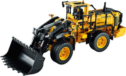 LEGO 42030 Volvo L350F Wheel Loader - Technic RC Set