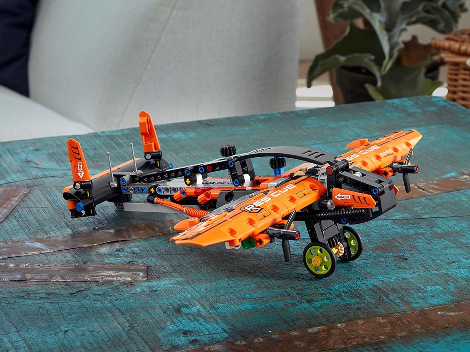 LEGO 42120 Rescue Hovercraft & Twin-Engine Aircraft Building Kit - SuperSaverAU - view 5
