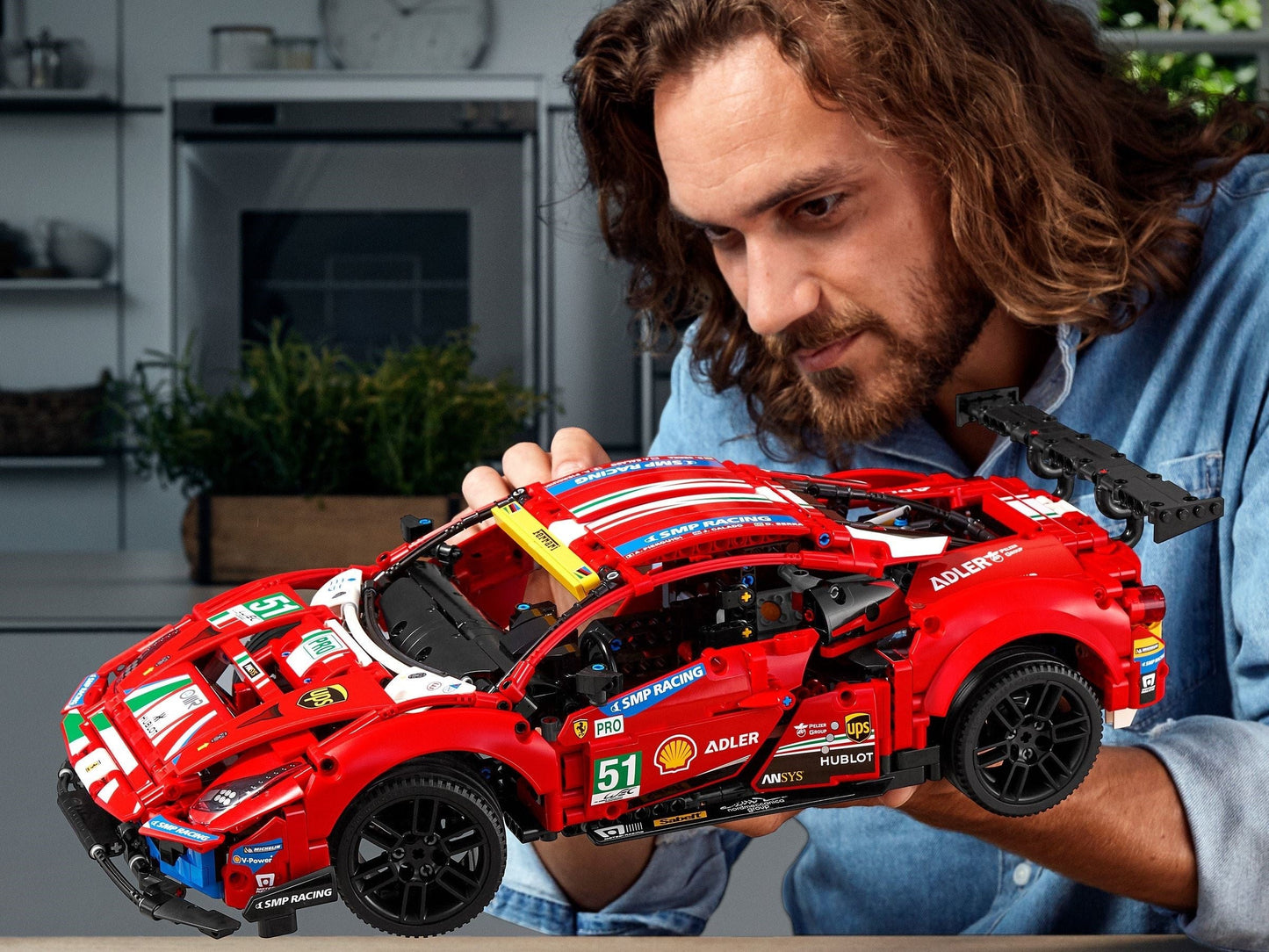 LEGO TECHNIC 42125 Ferrari 488 GTE ‘AF Corse #51’