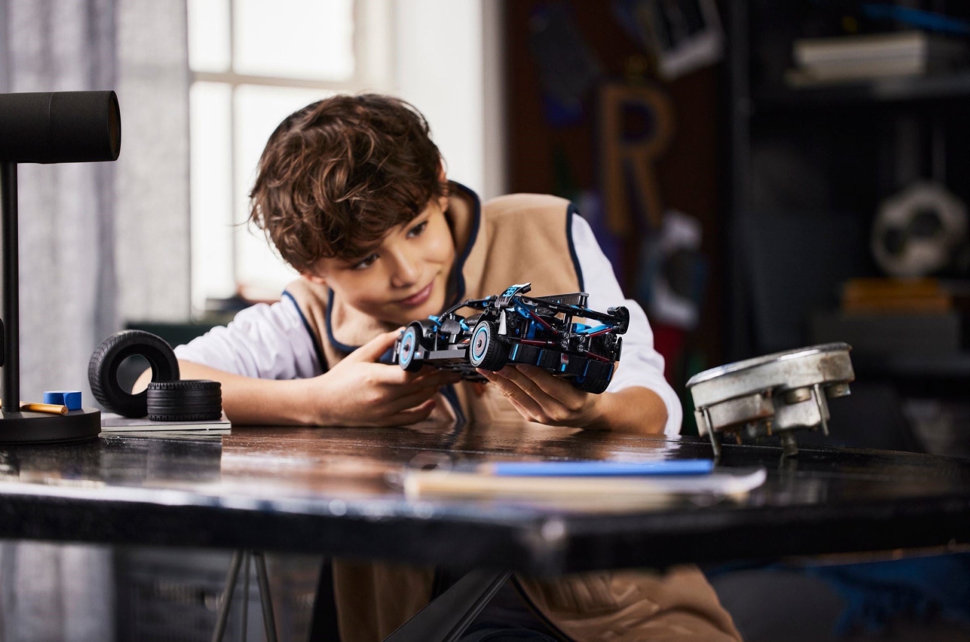 LEGO Technic Series 42162 Bugatti Bolide Agile Blue- Auzzi Store