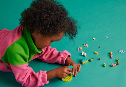 LEGO Friends 42607 Autumn’s Baby Cow Shed