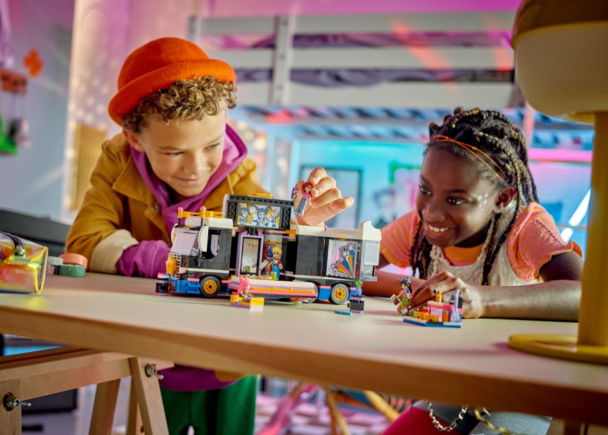 LEGO Friends Series 42619 Pop Star Music Tour Bus- Auzzi Store