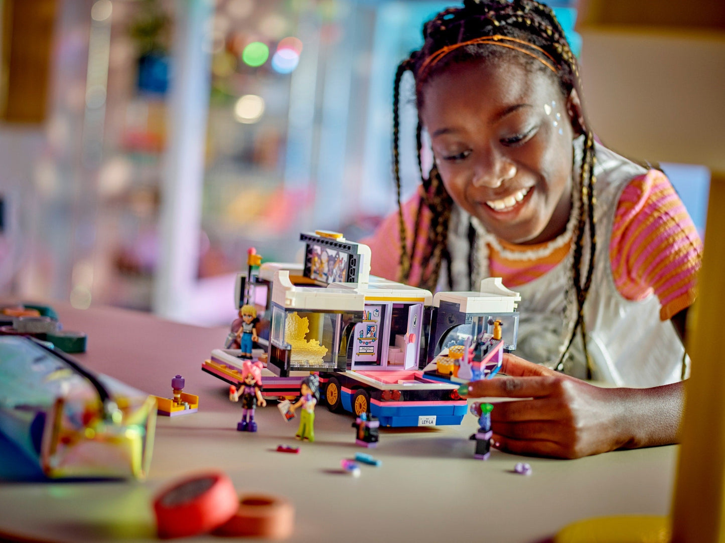 LEGO Friends Series 42619 Pop Star Music Tour Bus- Auzzi Store