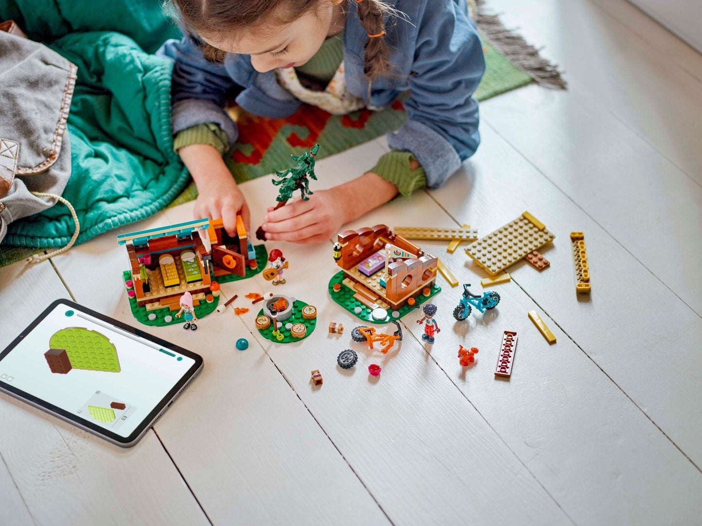 LEGO Friends 42624 Adventure Camp Cozy Cabins