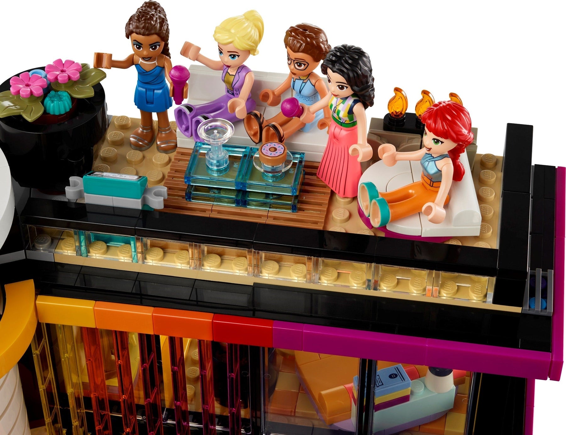 LEGO Friends 42639 Andrea's Modern Mansion - SuperSaverAU - view 4