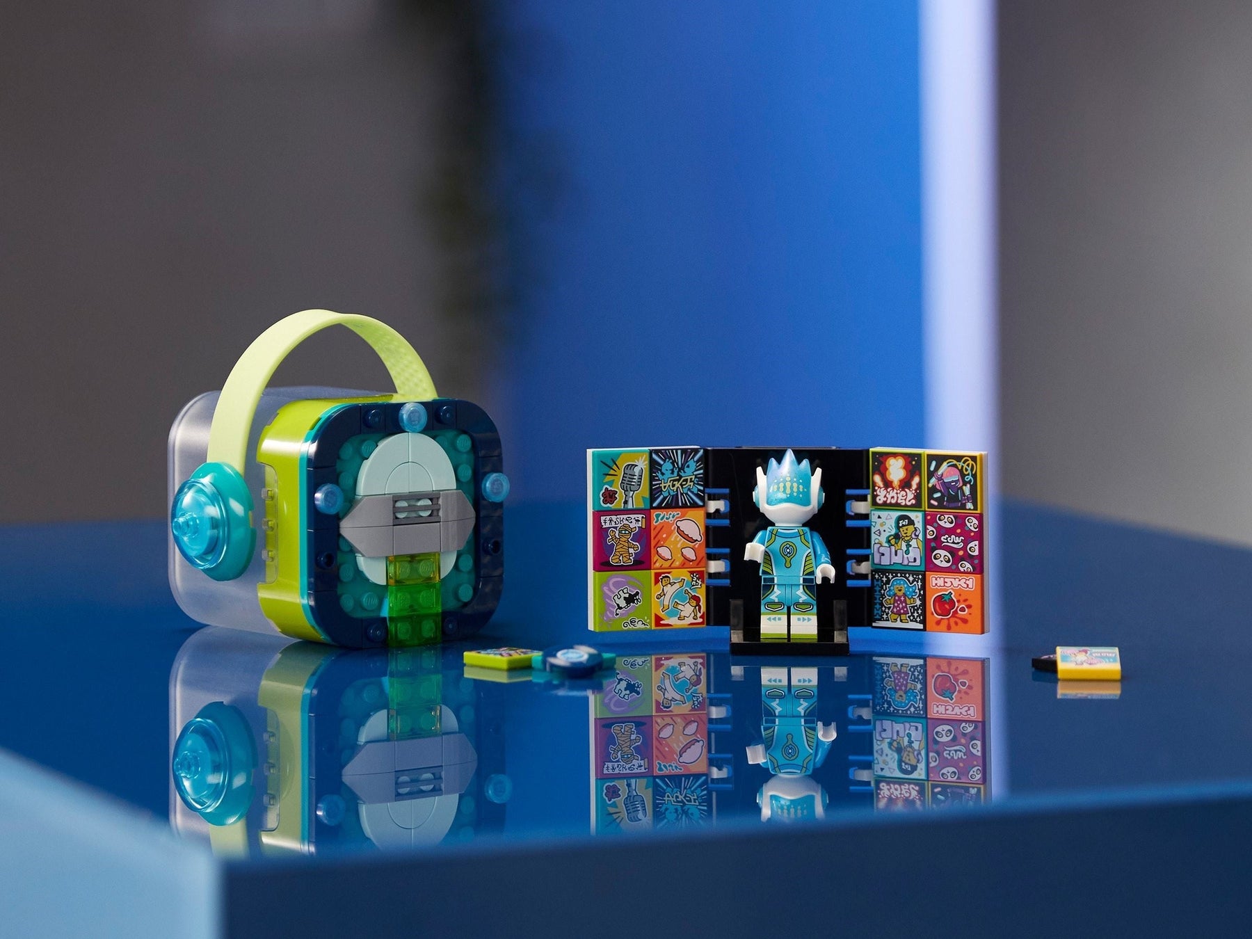LEGO 43104 Alien DJ BeatBox - Music Video Maker Kit - SuperSaverAU - view 5