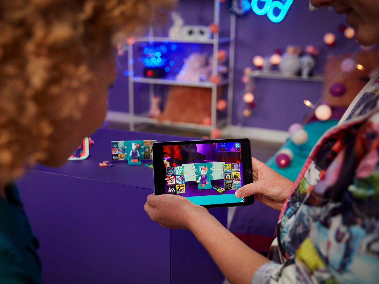 LEGO 43106 Unicorn DJ BeatBox - Music Video Maker Kit