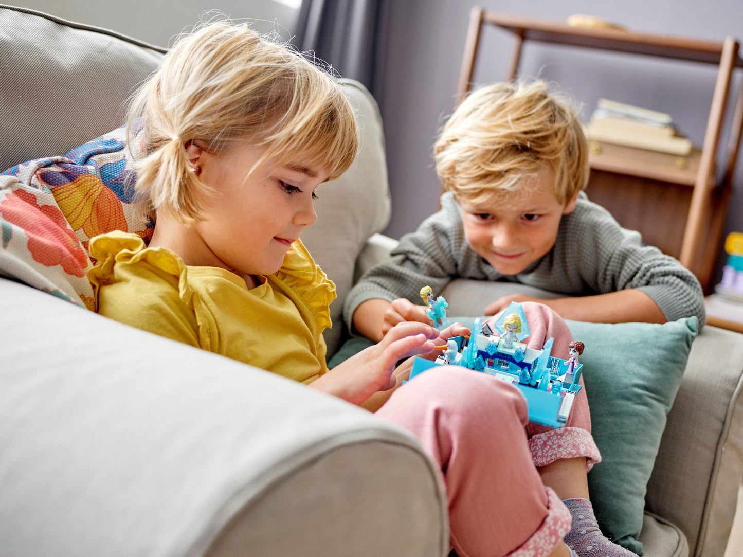 LEGO 43189 Disney Frozen 2 Elsa & Nokk Storybook Adventures