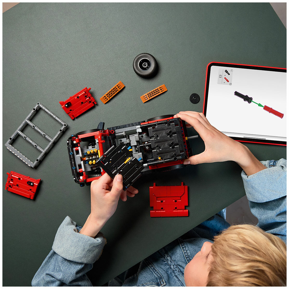 LEGO Technic Ford Bronco SUV 42213