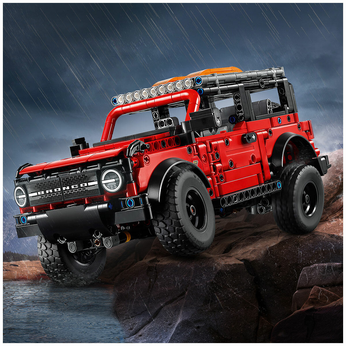 LEGO Technic Ford Bronco SUV 42213