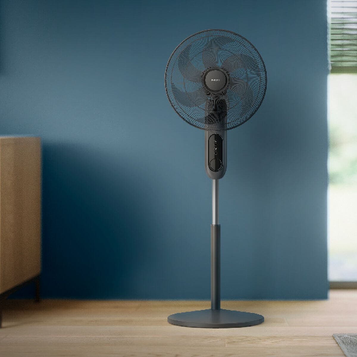 Philips 1000 Series 131cm Pedestal Fan - Black, Adjustable Height, Timer, Remote Control - CX1520-01