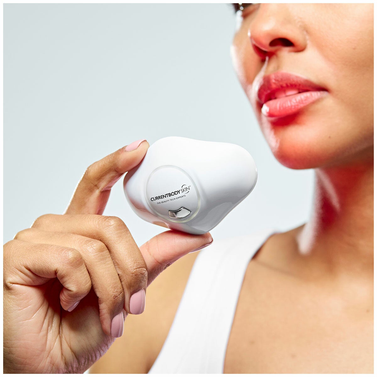 CurrentBody Skin Lip Mask LED Light Therapy 4 Wavelengths 56 Bulbs CBZC05 — image 5