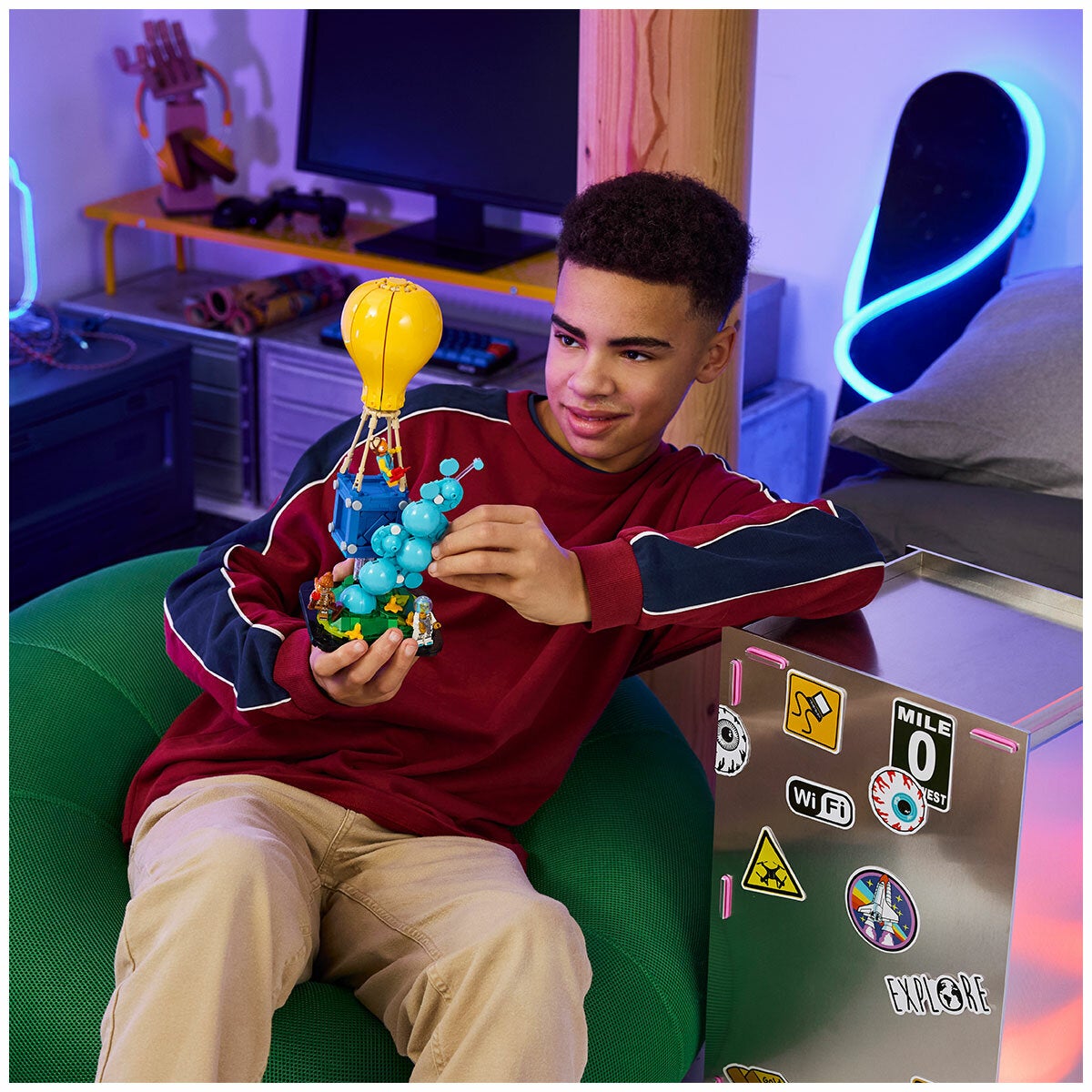 LEGO Supply Drop Fortnite Construction Toy Display Model Ages 10 Plus 77080 — image 3