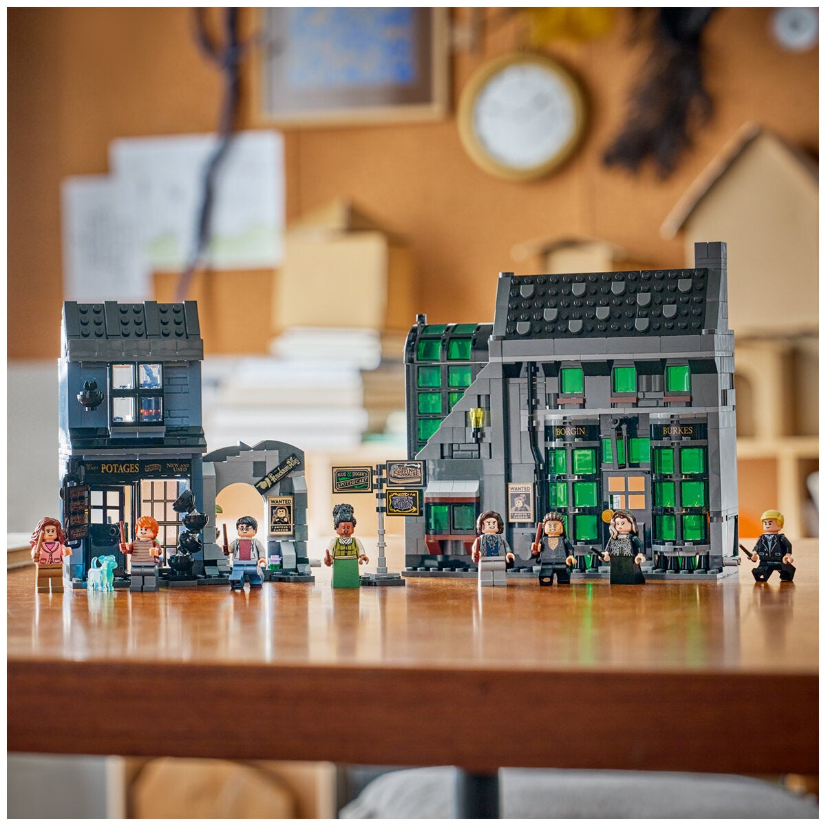LEGO Knockturn Alley Wizarding Shops Harry Potter Construction Toy 788 Pieces 76471 — image 7
