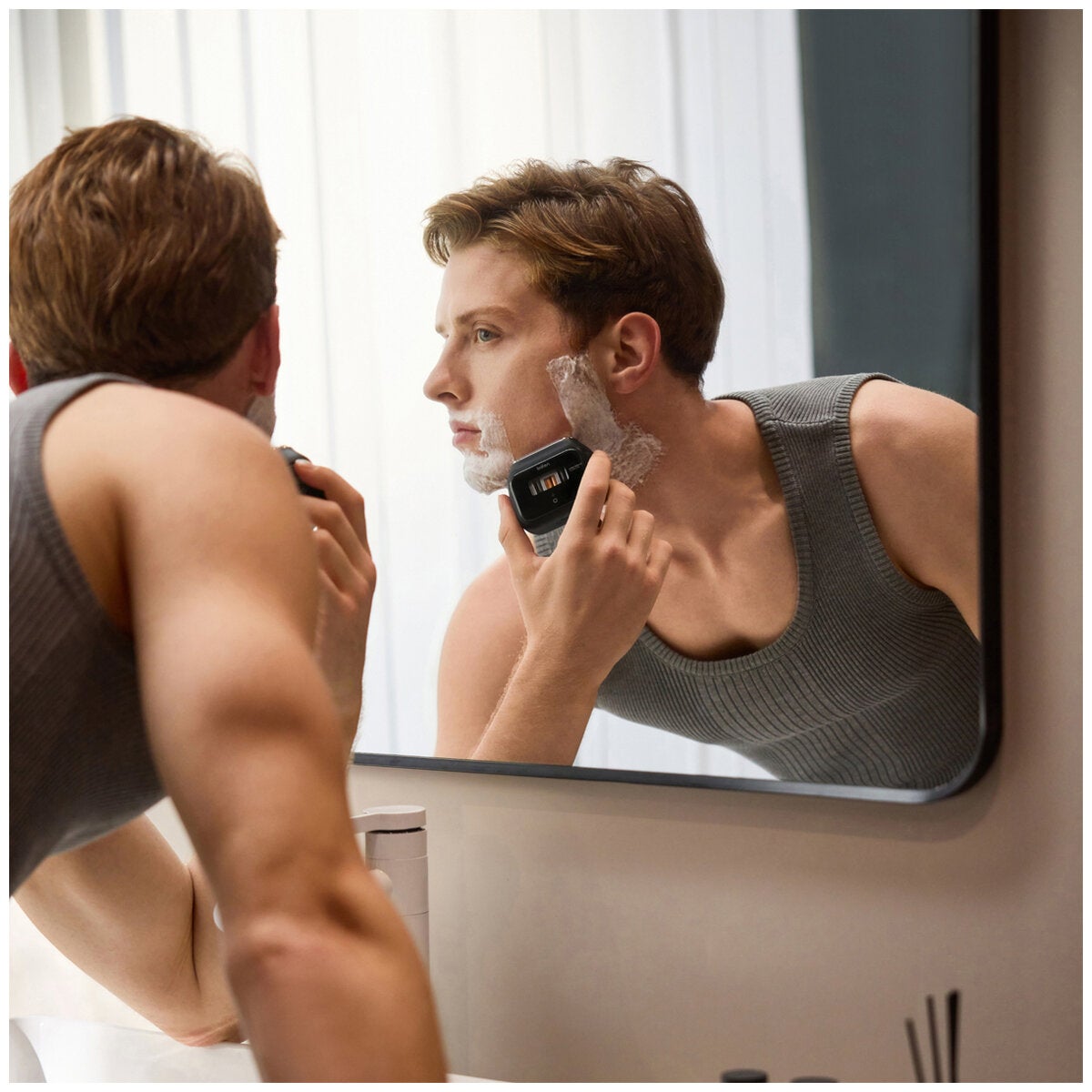 Travel Foil Shaver with Two Foils Plus Trimmer, 100-Minute Runtime and Waterproof Body, Laifen P3 1ER91PAUBL001 — image 8