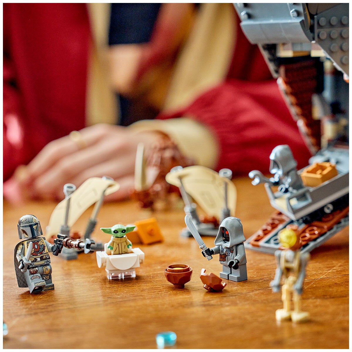 LEGO Offworld Sandcrawler And Mudhorn Star Wars Vehicle Playset 5 Minifigures 75453 — image 3