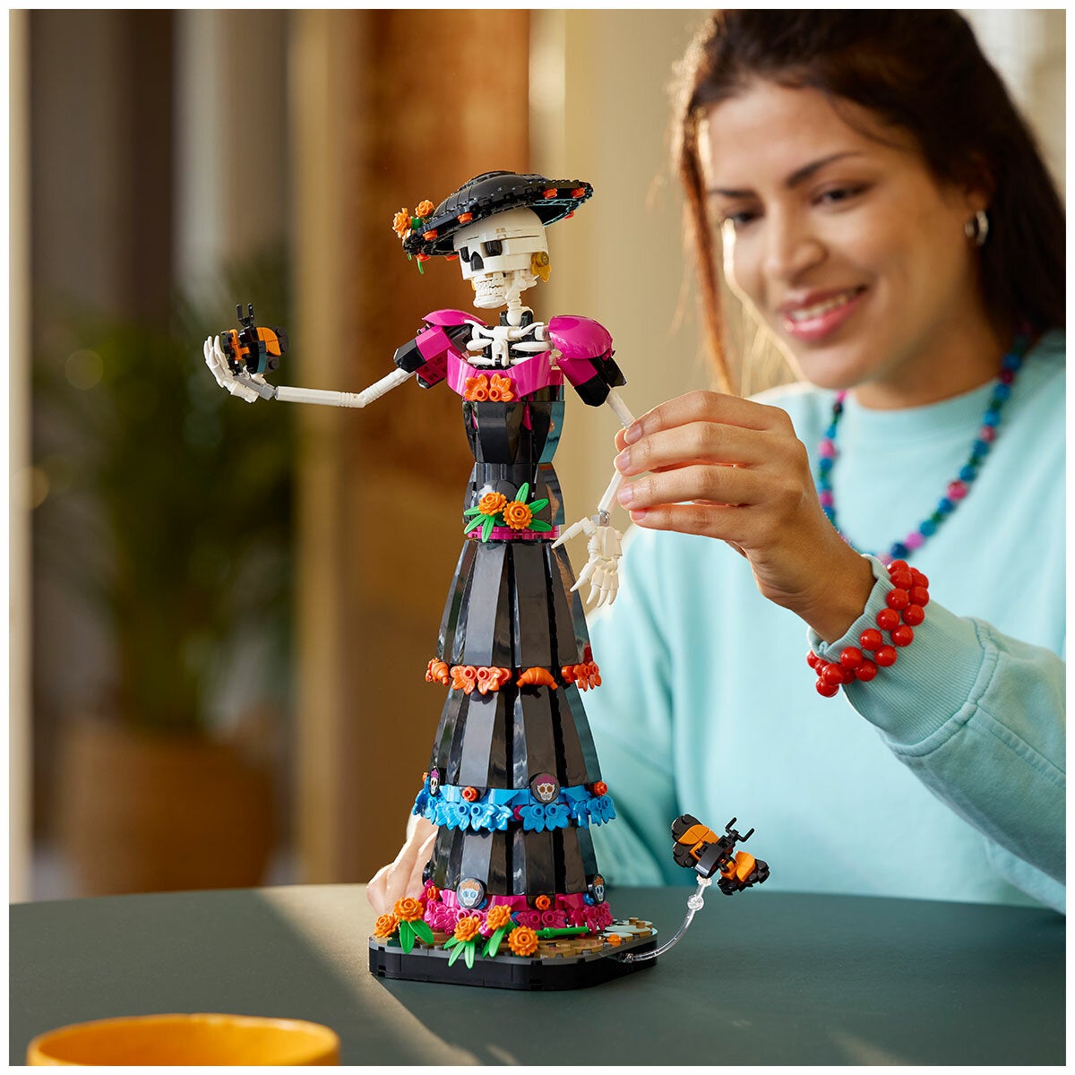 LEGO La Catrina Ideas Skeleton Figure Buildable Decoration 21372 — image 5