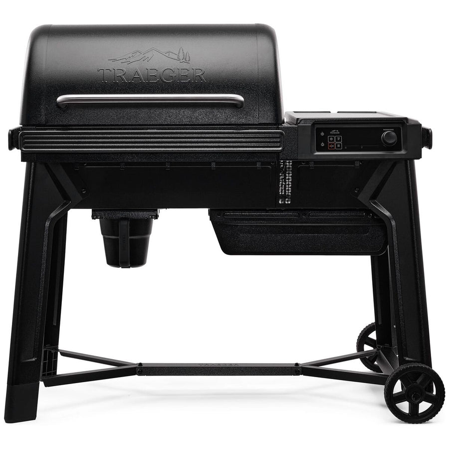 Traeger Woodridge WiFIRE pellet grill - black powder-coated finish, six cooking methods - TFB86MLHI