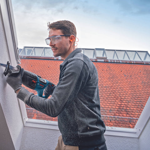 Bosch Professional 18V BITURBO 28mm Cordless Reciprocating Saw - Skin Only GSA 18V-28