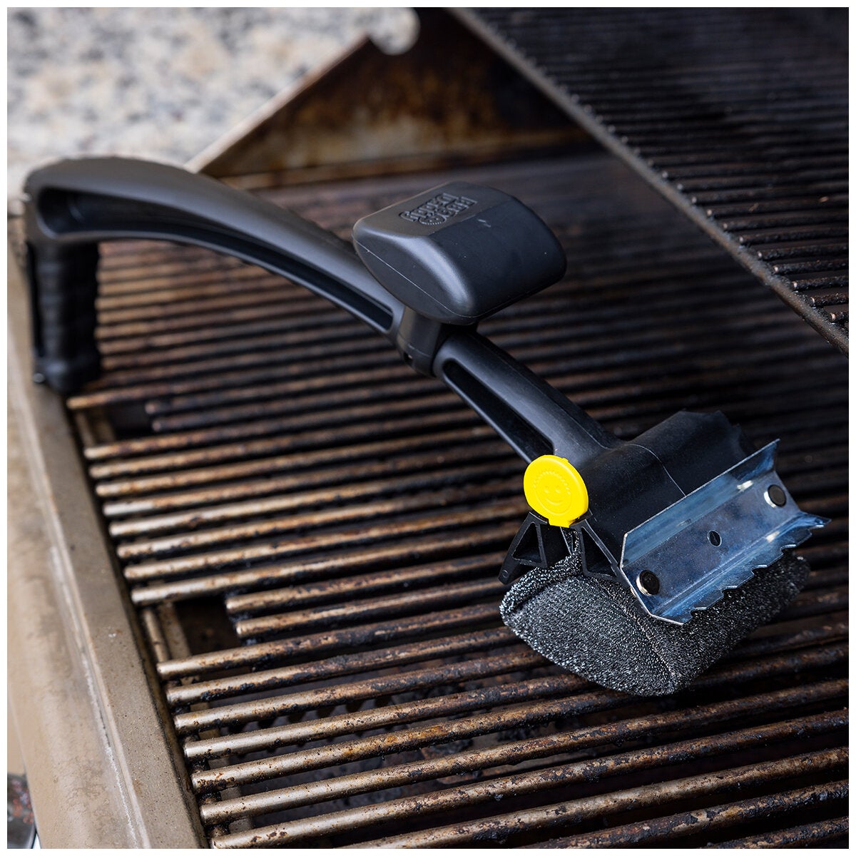 Bristle-Free BBQ Grill Brush That Cleans with Steam, Includes Spare Head and Bottle Opener, Scrub Daddy — image 4