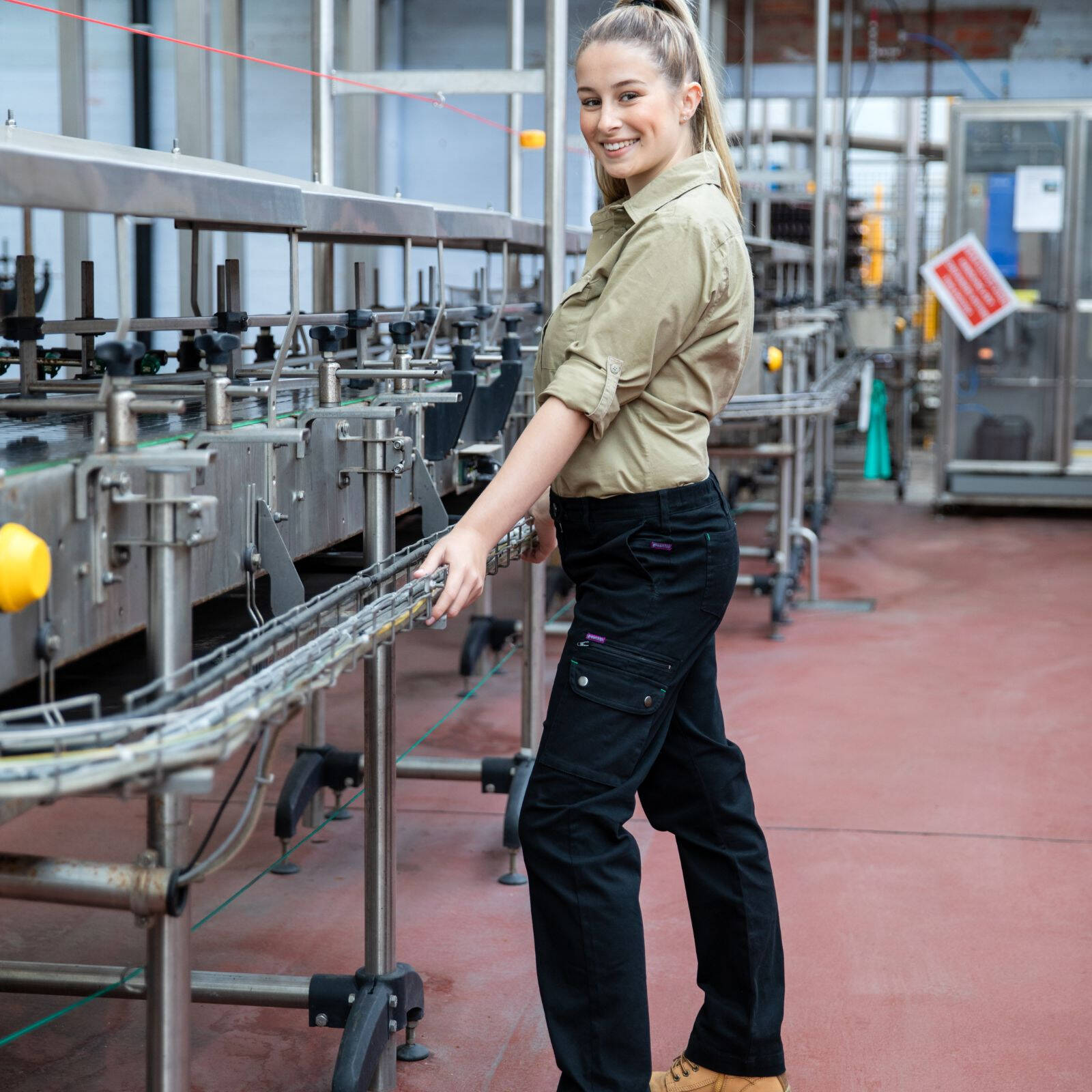 Green Hip Give Cargo Women's Work Pants Black Size 8 Cotton Stretch UPF 50+ Straight Leg