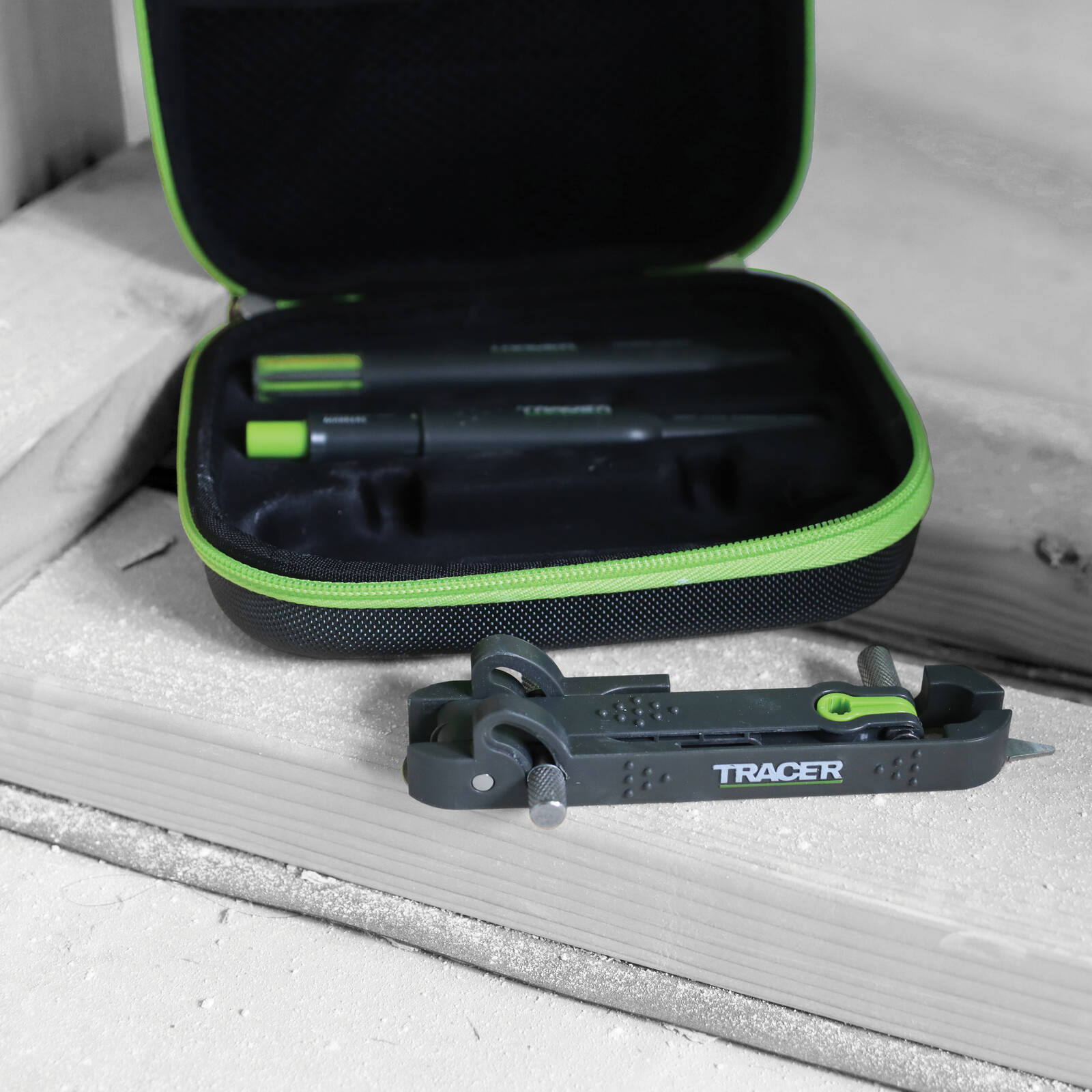 TRACER Proscribe with Deep Hole Pencil & 6 Replacement Lead Holster