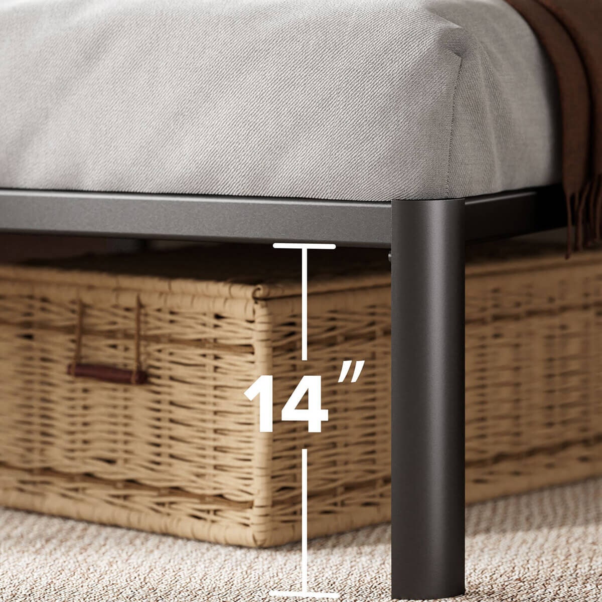 Zinus Double metal bed frame - black steel, steel slats, tool-free setup - AU-MPRC-16D