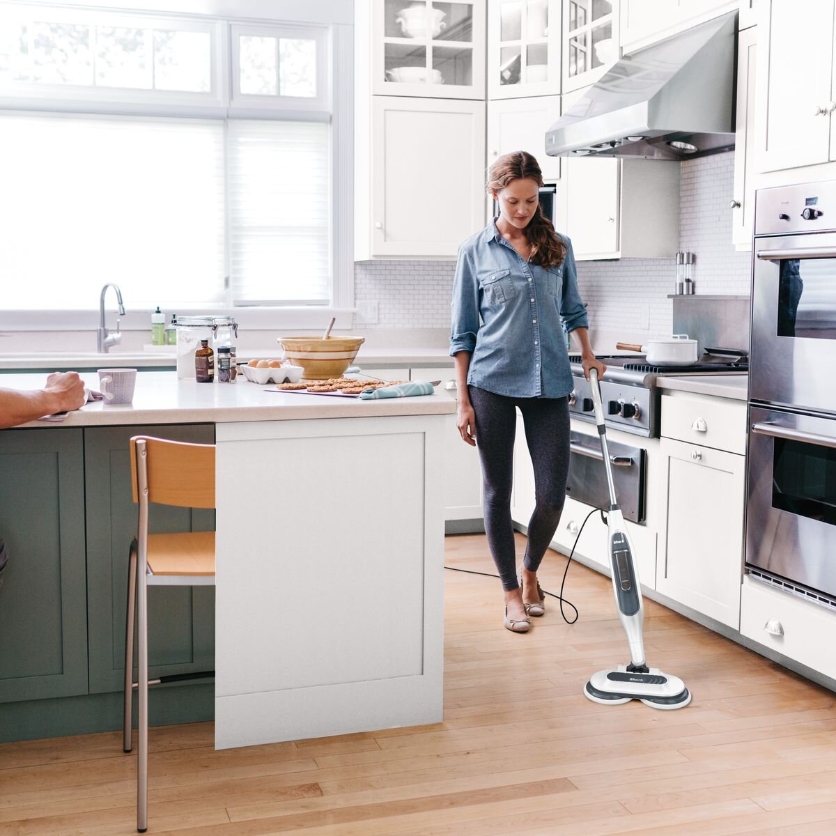 Shark steam and scrub mop - sonic scrubbing 150 times a minute, 3 steam settings, 1120W - S7001