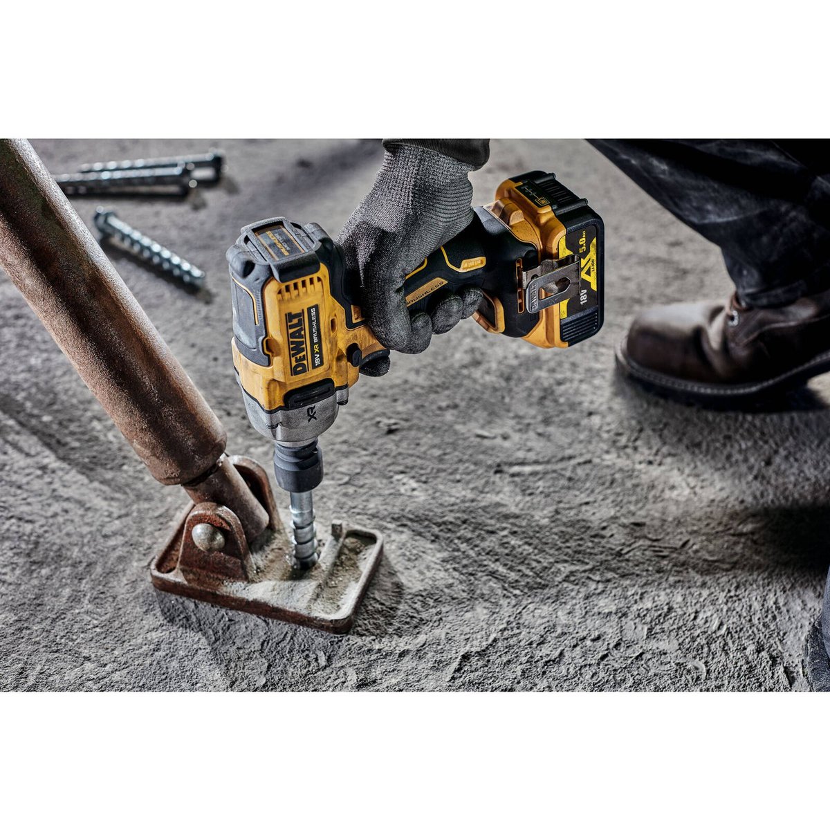 Dewalt 18V Cordless Brushless Torque Wrench 1/2" Detent Pin - 900mm x 214mm x 227mm - High Torque - SuperSaverAU - view 2