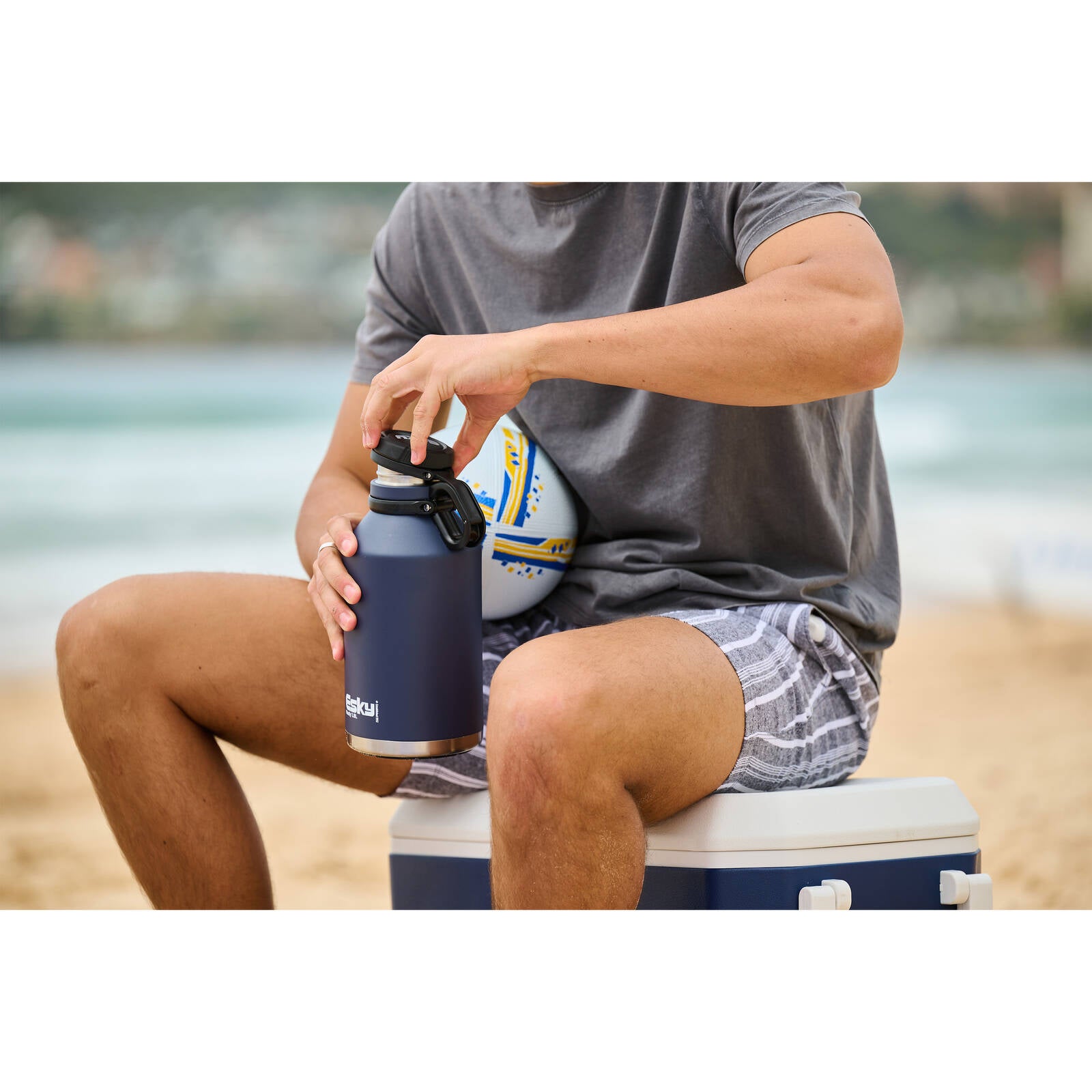 Esky 1.8L Blue Manly Hydration Drink Bottle Flask