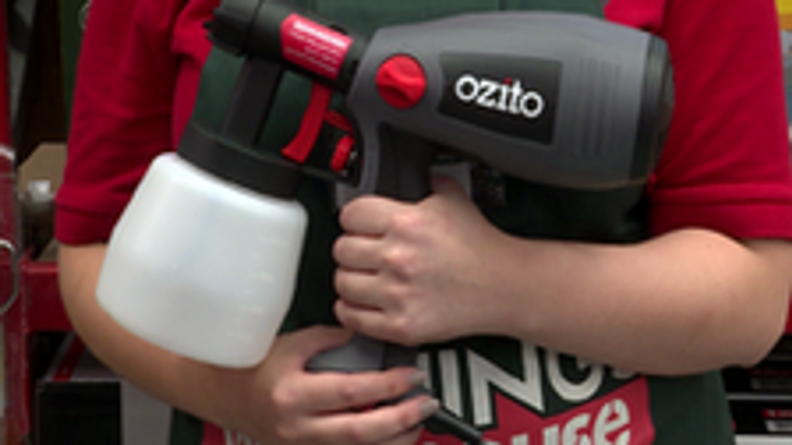 Ozito 400W Power Paint Spray Gun SGP-300 with 800ml Reservoir and 3 Spray Settings