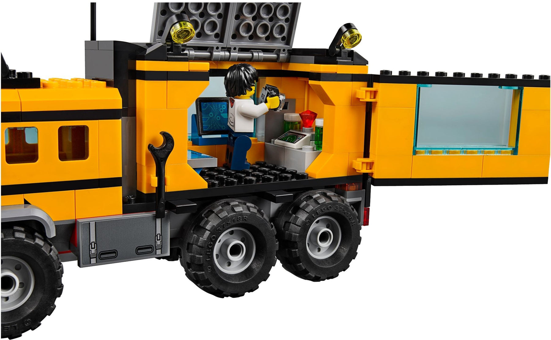 LEGO 60160 Jungle Exploration Mobile Lab - SuperSaverAU - view 5