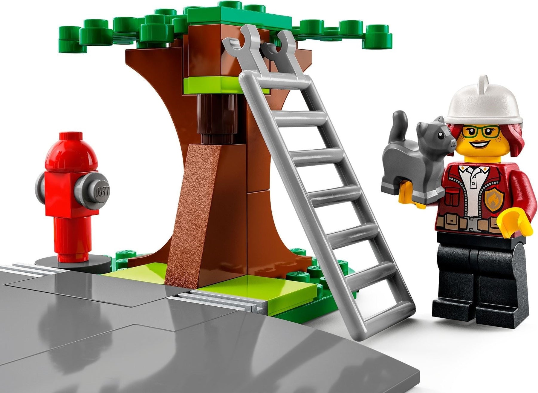 LEGO 60320 City Fire Station: Fire Truck, Helicopter & Minifigures - SuperSaverAU - view 7