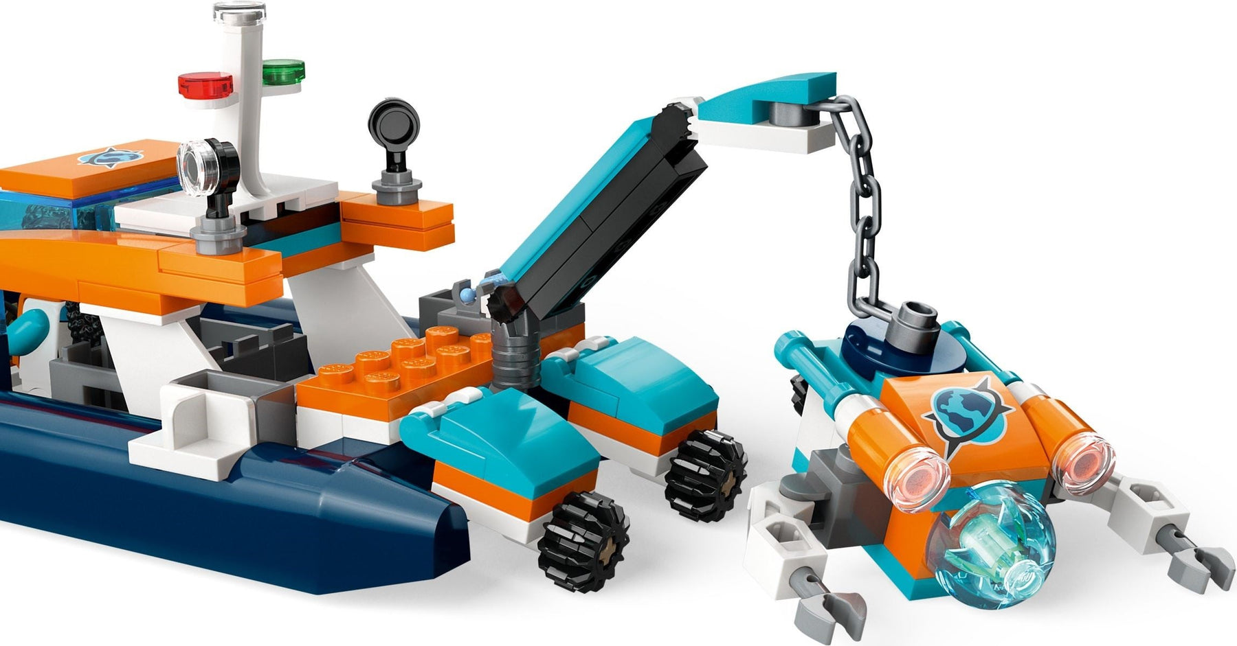 LEGO 60377 Explorer Diving Boat – Ocean Adventure Playset - SuperSaverAU - view 4