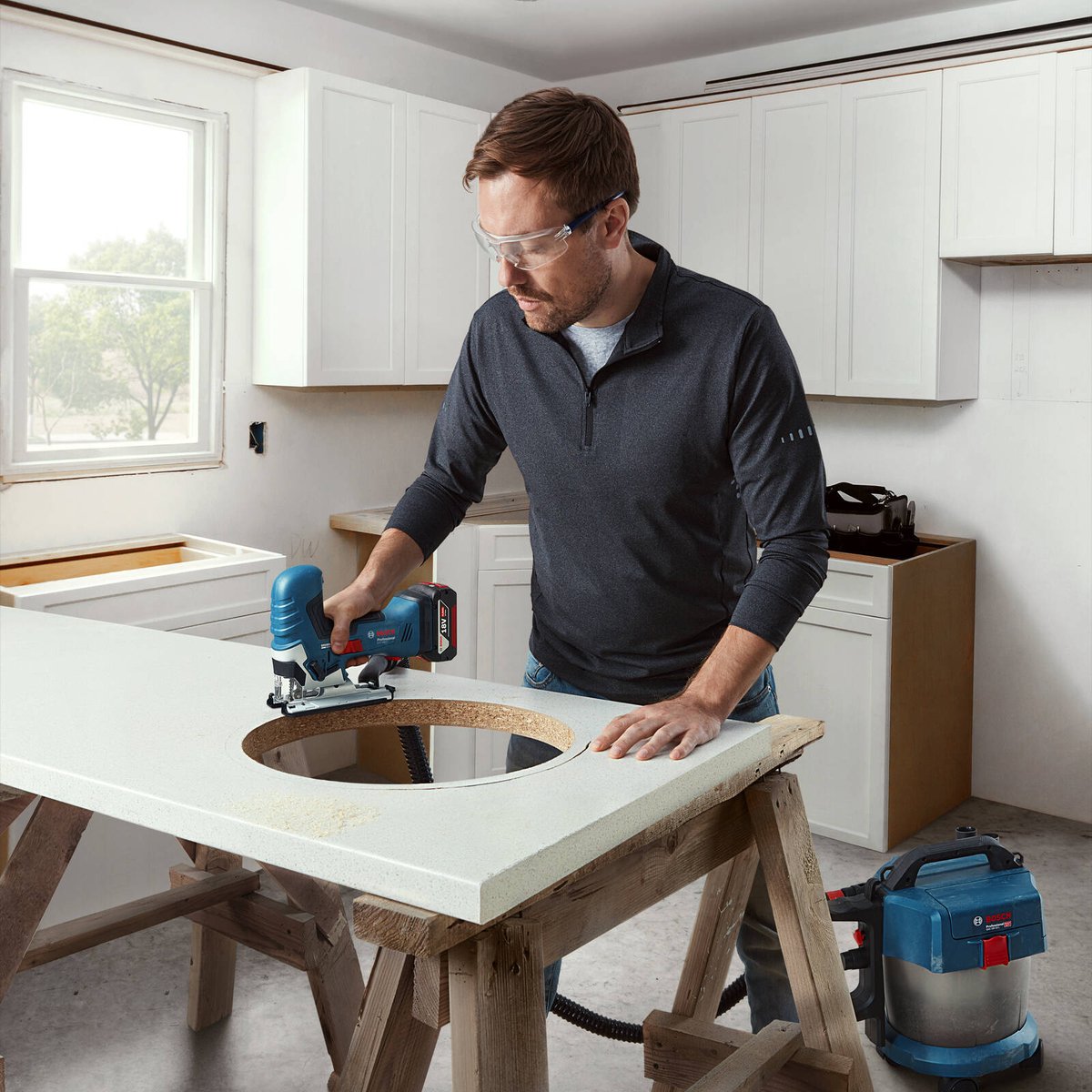 Bosch 18V Professional Jigsaw 06015B2040 - Cordless - 230mm x 100mm x 290mm - Precision Cutting - SuperSaverAU - view 3