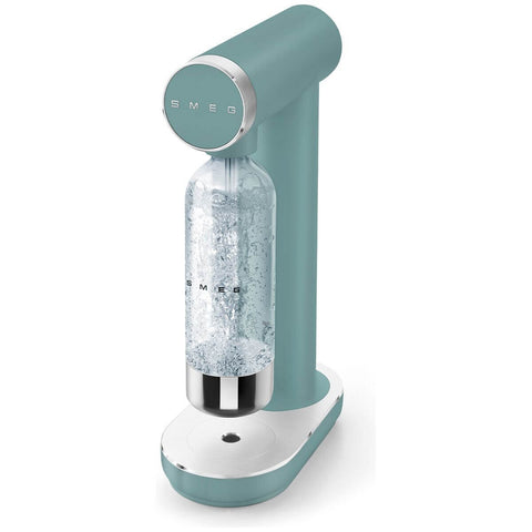Smeg soda maker - Green, electricity-free operation, Tritan Renew bottle, front knob control - SKC01EGMAU