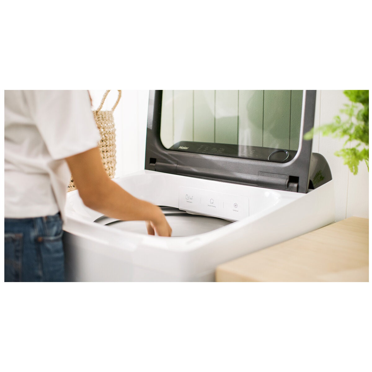 Haier 10kg Top Load Washing Machine - UV Sanitise, Direct Drive Motor, 4.5 Star Energy - HWT10AD1