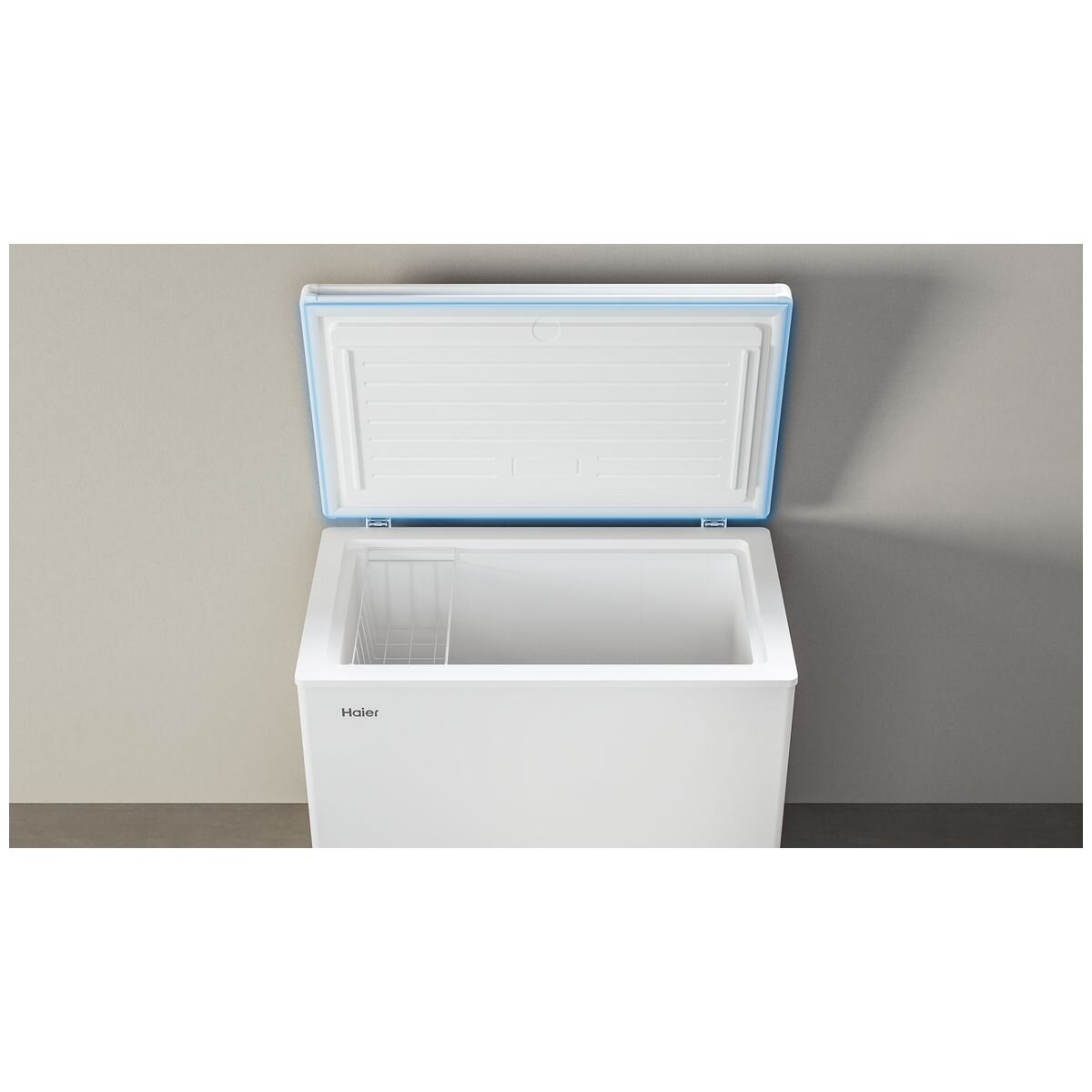 Haier Series 300 194L hybrid chest freezer - white, 6 star energy rating, Super Freeze - HCF195W