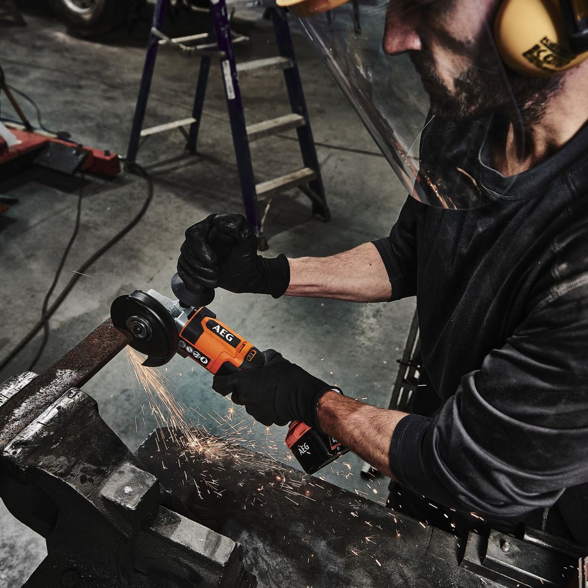 AEG 18V Angle Grinder Skin Only - 125mm - High Performance - Compact Design - SuperSaverAU - view 4