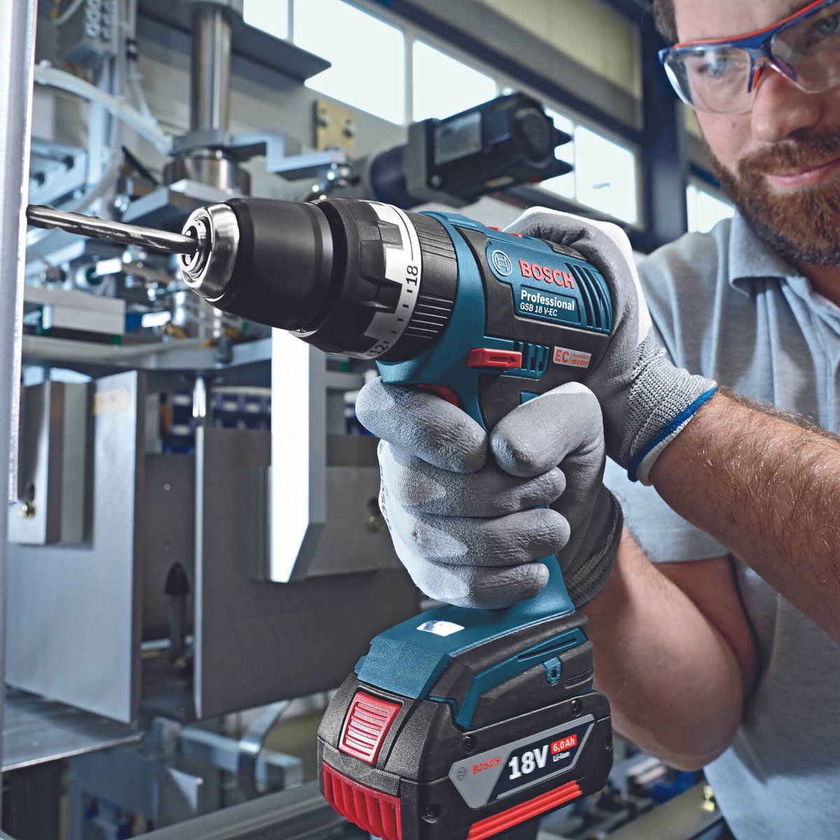 Bosch 18V Professional Combo Kit - 5 Piece - 2 x 5.0Ah Batteries - Brushless