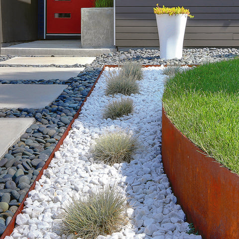 Jack 35-50mm Bright White Decorative Pebble, Garden Edging Stone