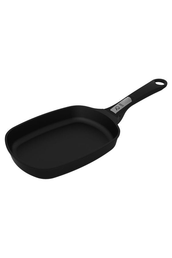 Weber Q Ware small frying pan - barbecue accessory from the Q Ware range - model 991154