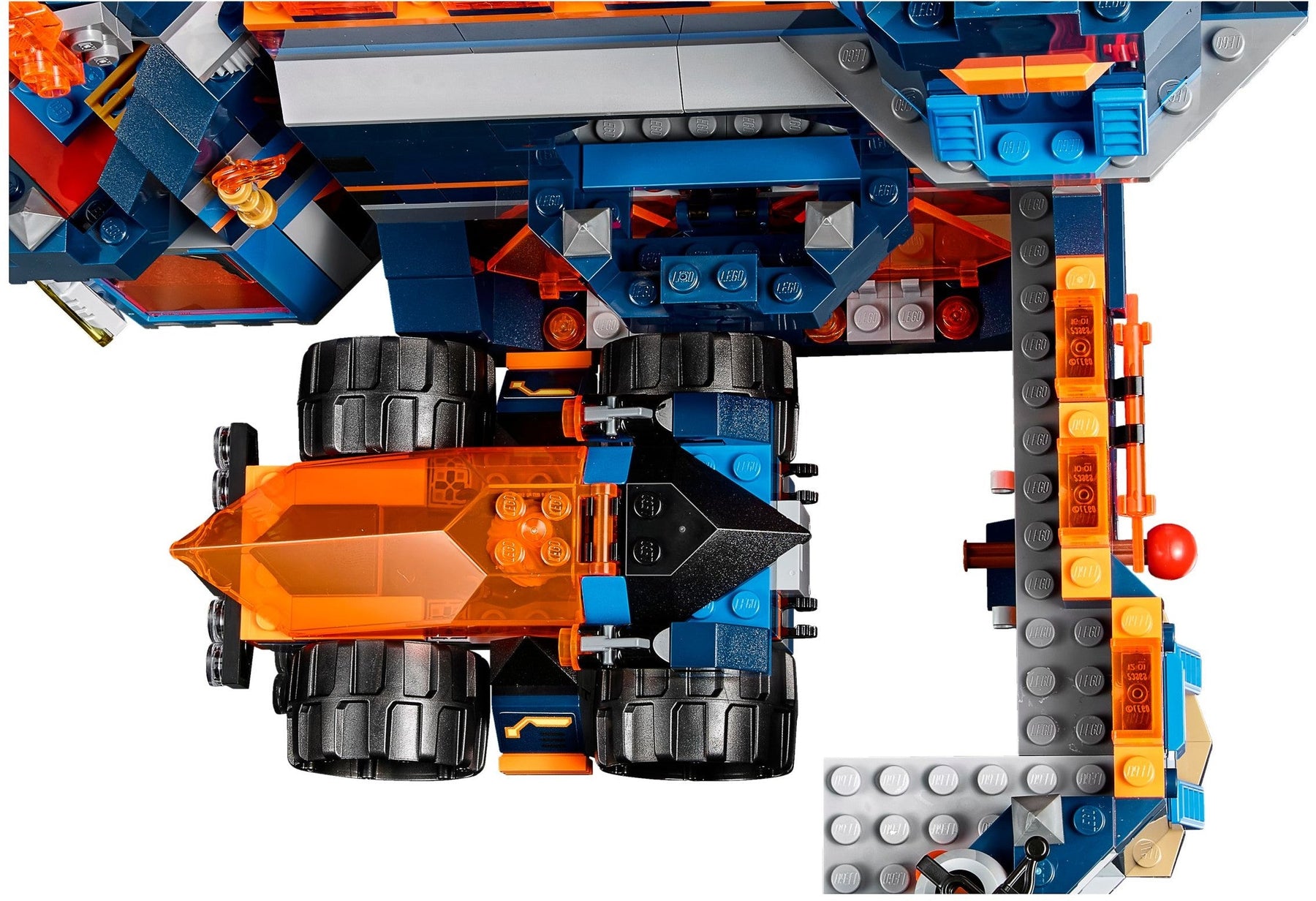LEGO 70357 Knighton Castle - NEXO KNIGHTS Fortress Playset - SuperSaverAU - view 6