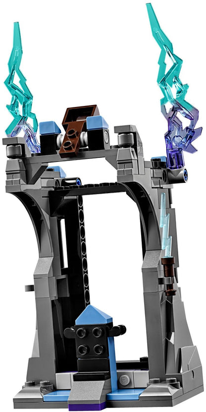 LEGO 70359 Lance vs. Lightning Gargoyle Grimroc