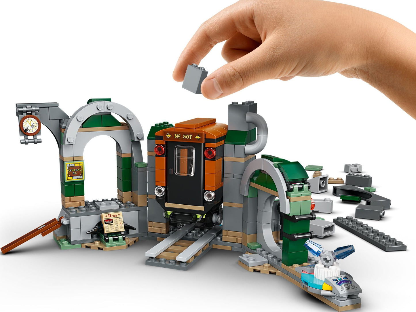 LEGO 70430 Newbury Subway Hidden Side AR Playset