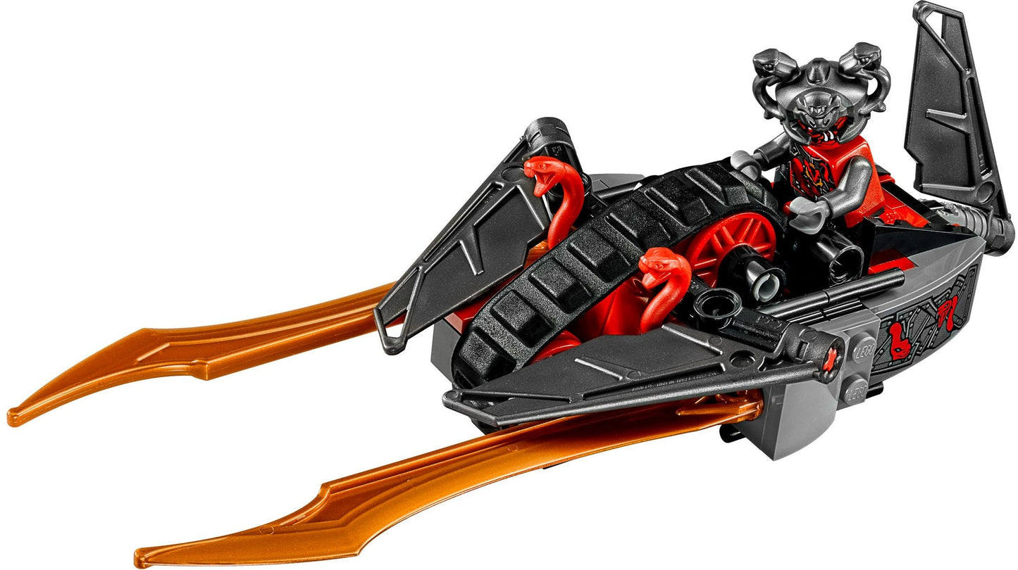 LEGO 70622 Desert Lightning - Jay's Ninja Bike vs. Vermillion Racer