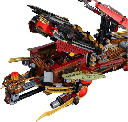 LEGO 70738 NINJAGO Destiny's Bounty Ship - Final Flight vs. Morro