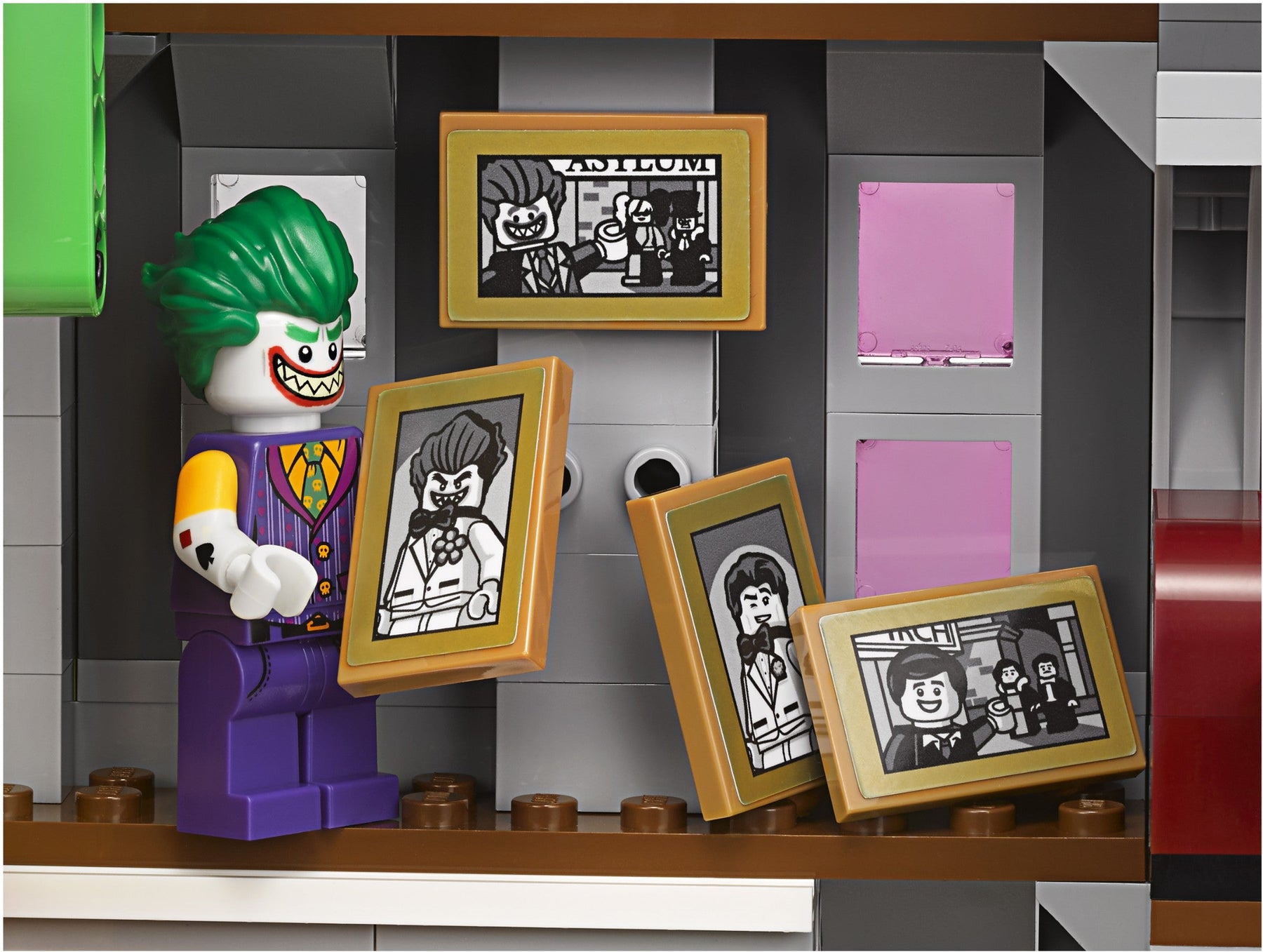 LEGO 70922 Joker Manor: Batman Rollercoaster Funhouse - SuperSaverAU - view 6