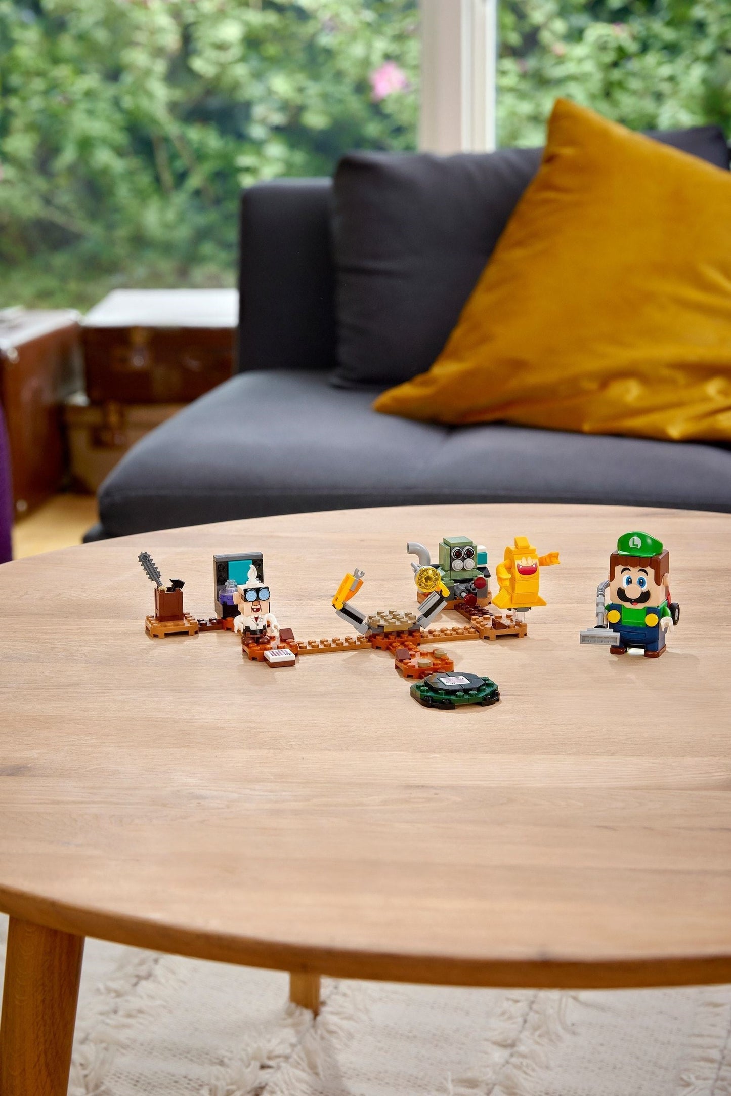 LEGO 71397 Luigi's Mansion Lab & Poltergust