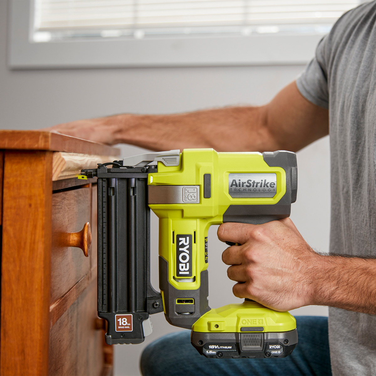 Ryobi 18V ONE+ 18GA Brad Nailer Tool Only - 105 Capacity - Airstrike Technology - SuperSaverAU - view 4